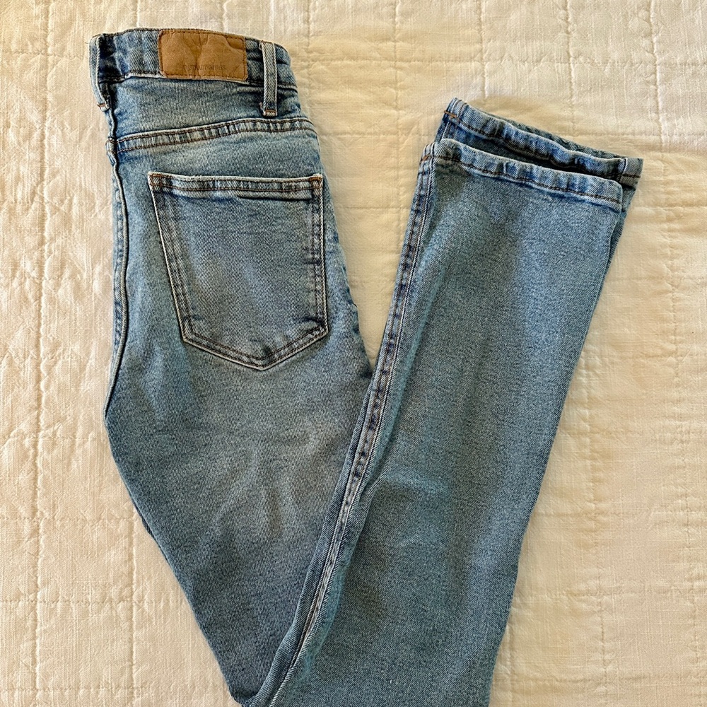 Stradivarius Skinny Straight Leg Jeans